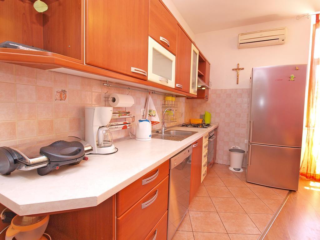 Apartments Fazanka 849 Fazana Bagian luar foto
