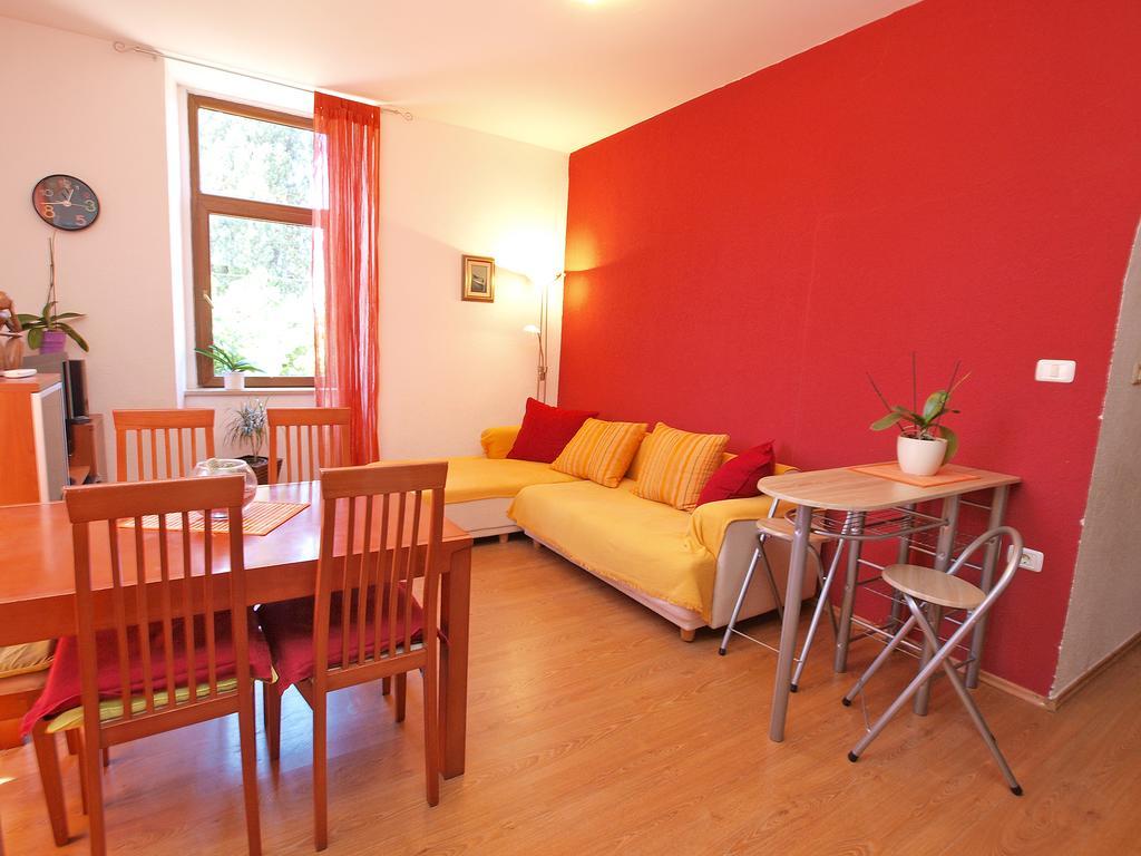 Apartments Fazanka 849 Fazana Bagian luar foto